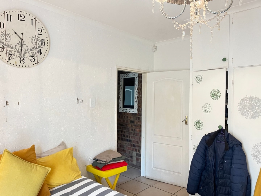 Commercial Property for Sale in Vyfhoek A H North West